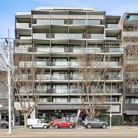 Complete Host Halo Apartments Мельбурн Экстерьер фото