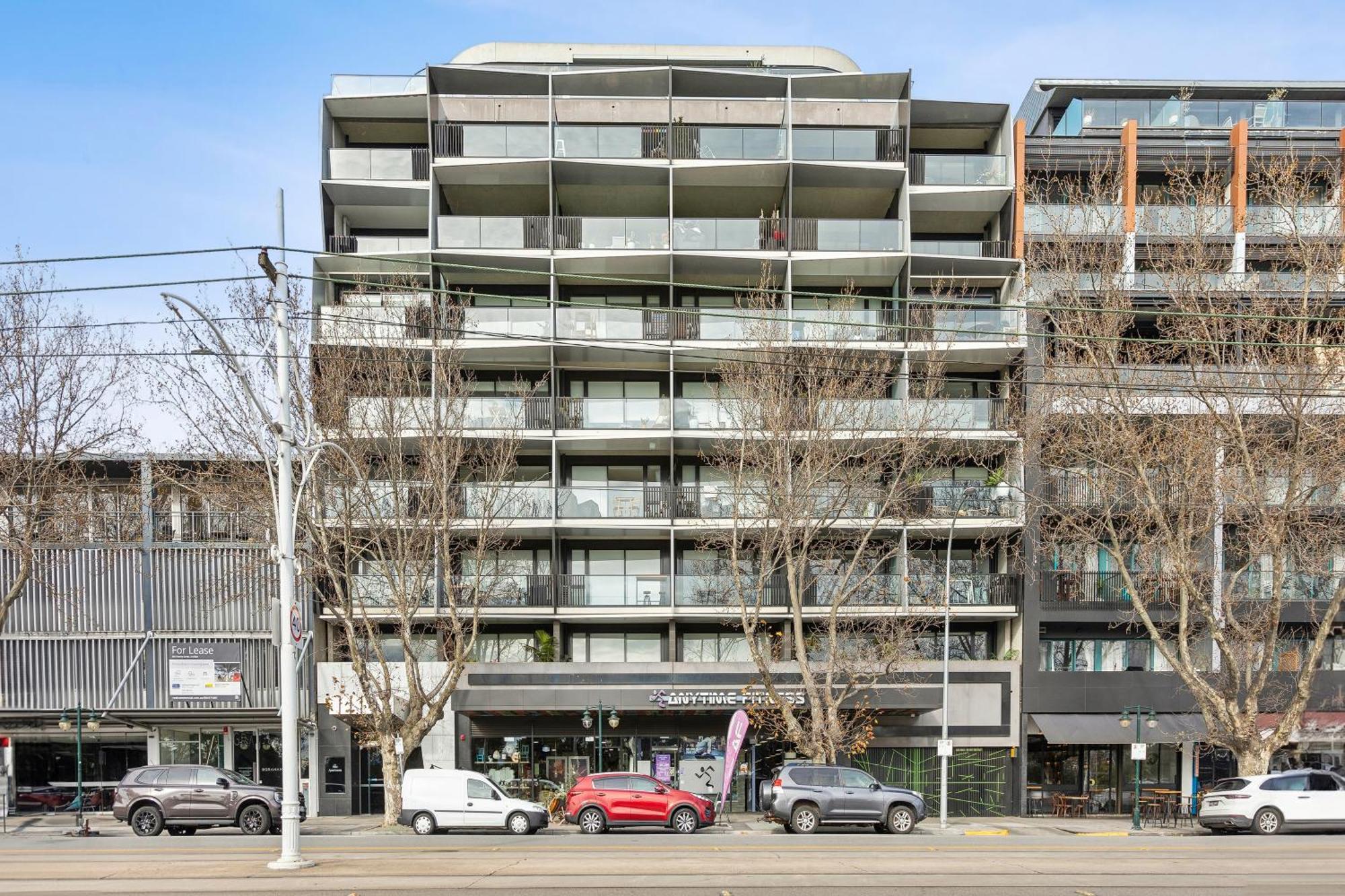 Complete Host Halo Apartments Мельбурн Экстерьер фото